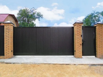 Откатные ворота DoorHan из сэндвич-панелей цвет антрацит